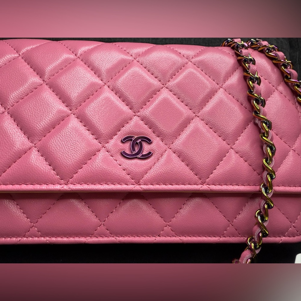 Chanel wallet on chain RAINBOW hardware RARE - Picture 4 of 10